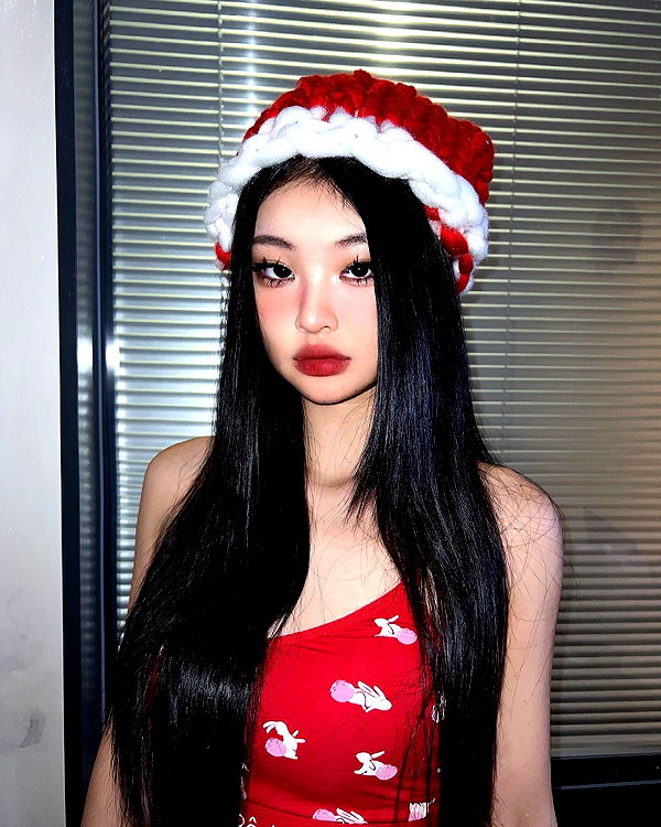 ll.lu1s instagram image archive image