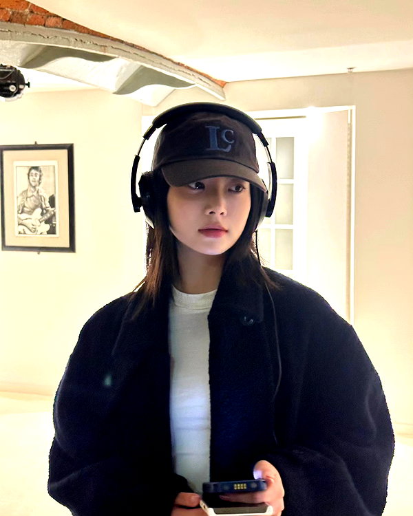 hhh.e_c.v instagram image archive image