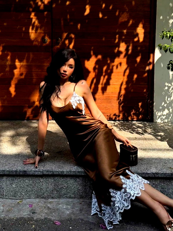 lyhythuedoxinh instagram image archive image
