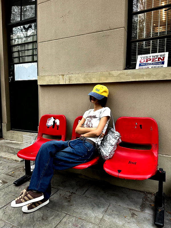 ll.lu1s instagram image archive image