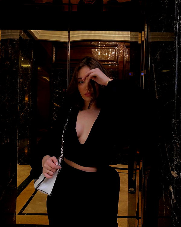 veroni22ka instagram image archive image