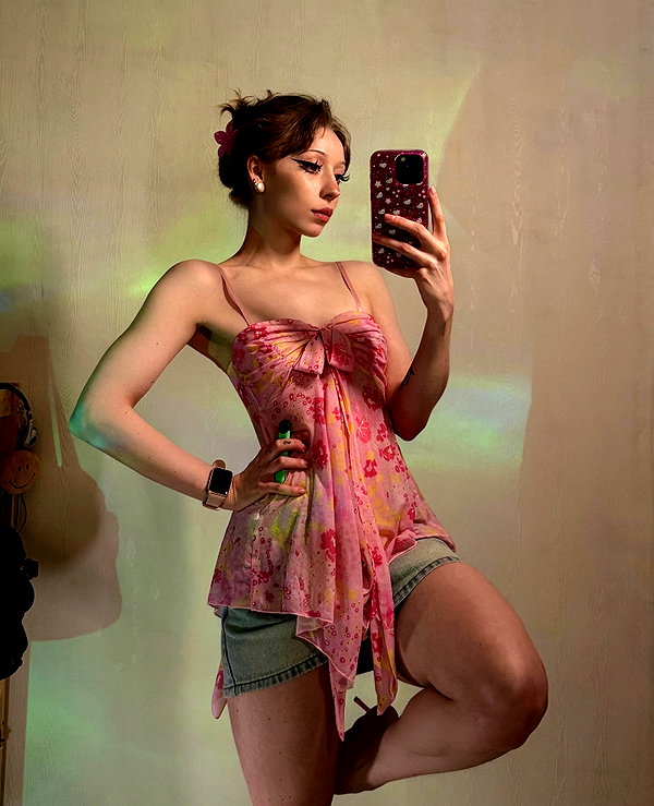 zira_merz instagram image archive image
