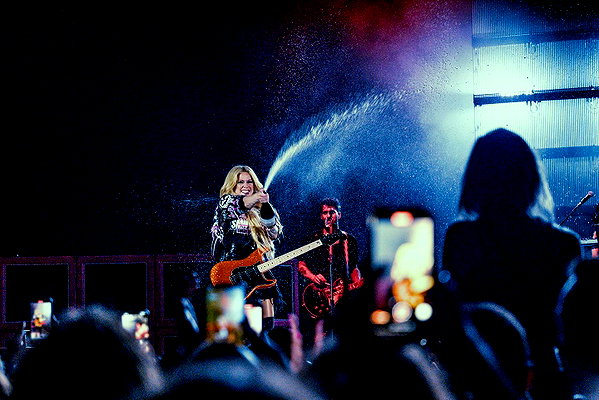 avrillavigne instagram image archive image
