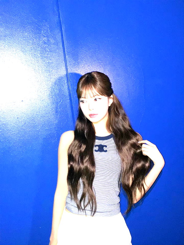 hhh.e_c.v instagram image archive image