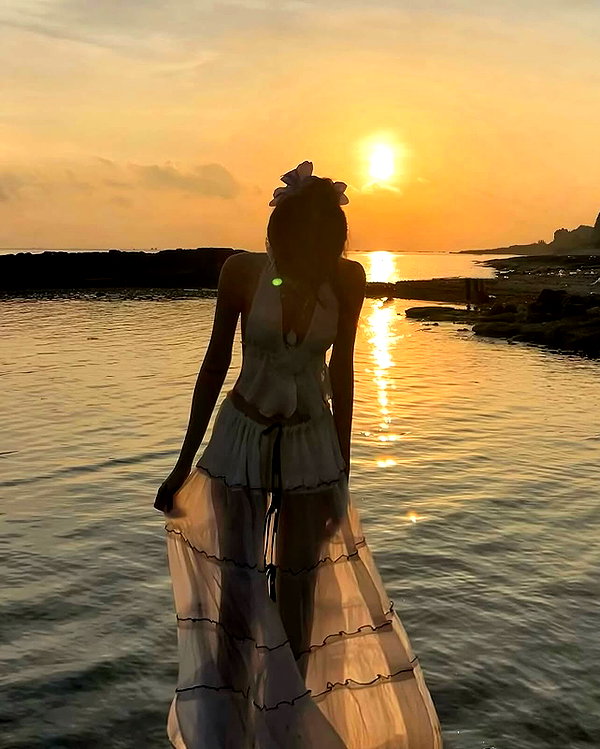 lyhythuedoxinh instagram image archive image