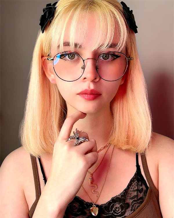 luly1980s instagram image archive image