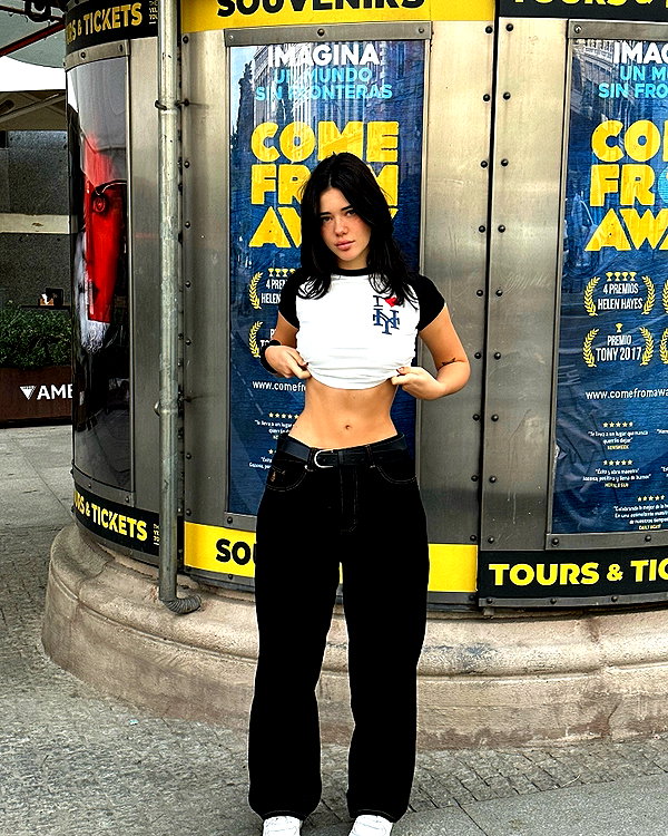 vanessa.rhd instagram image archive image