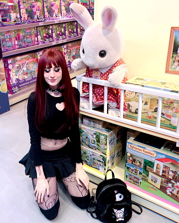 jadelaverne instagram image archive image