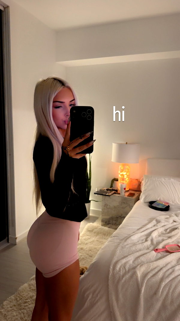 Archived image from @livloxey on Instagram