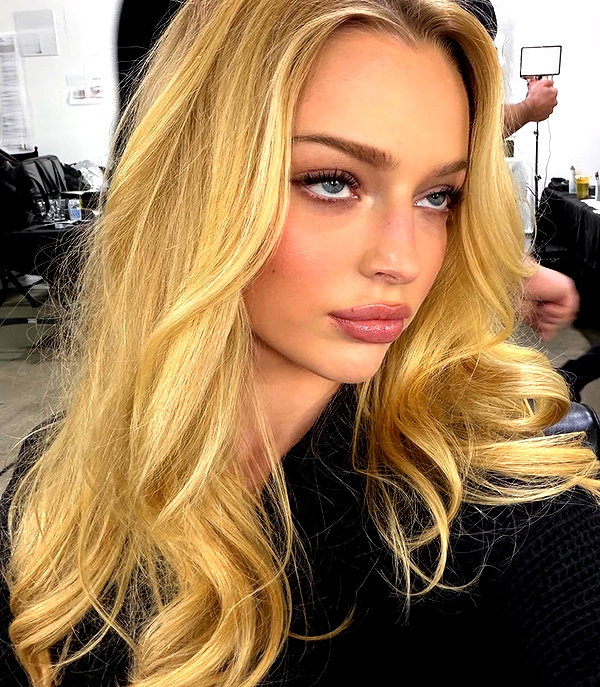 skylasanders instagram image archive image