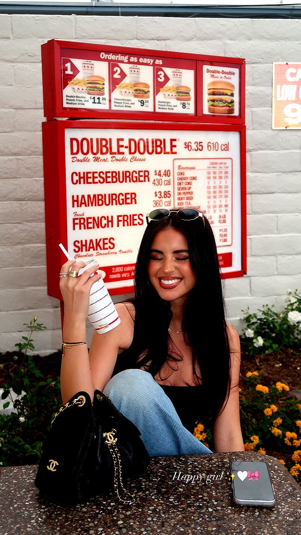 zoeliss instagram image archive image