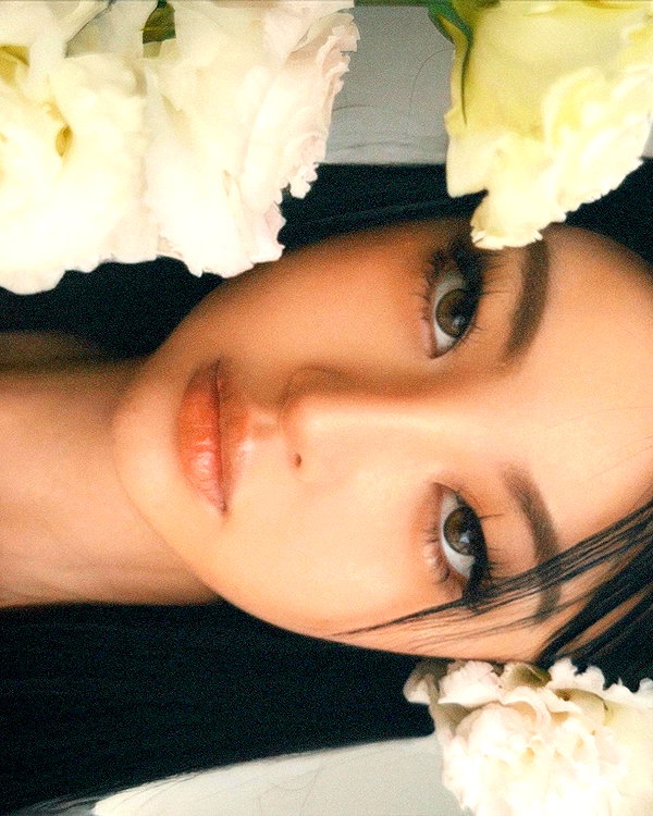 ll.lu1s instagram image archive image