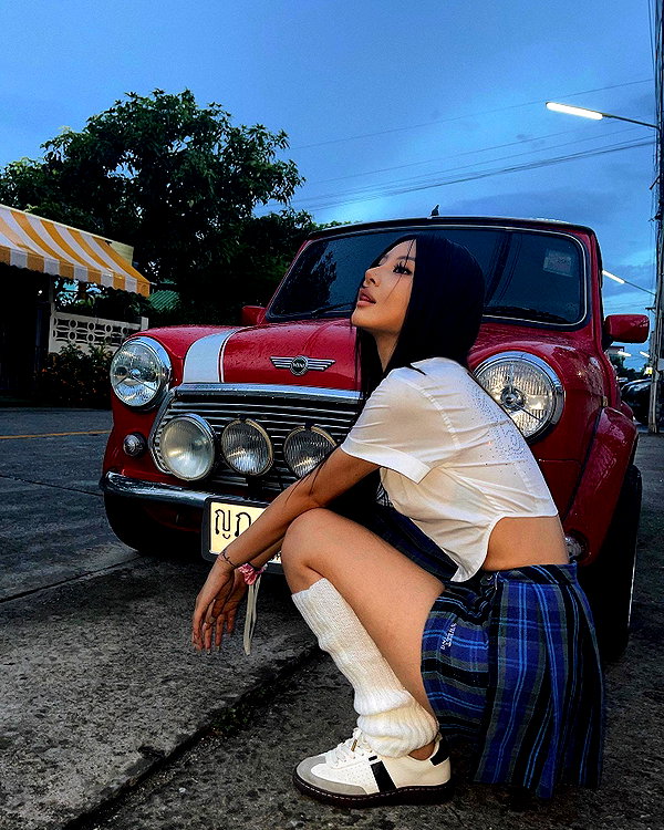 ll.lu1s instagram image archive image