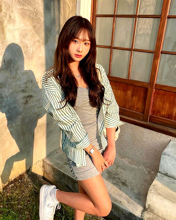 lai_931201 instagram image archive image