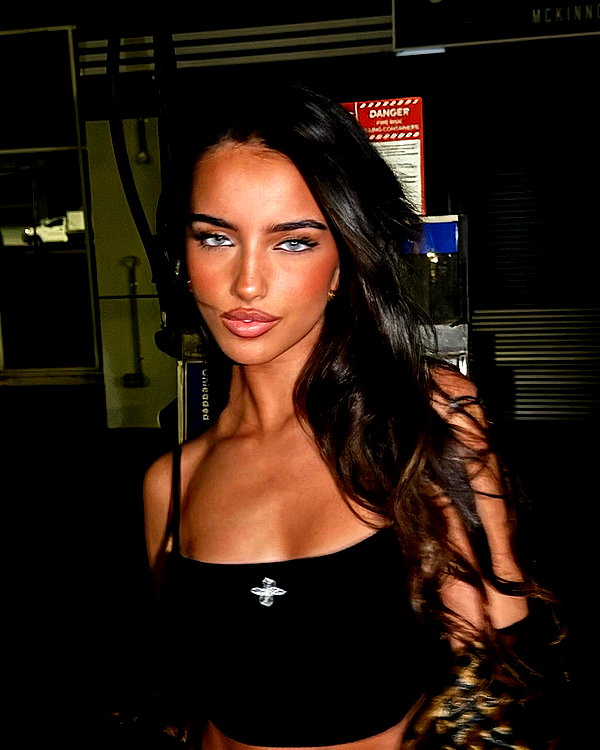 ellachristo instagram image archive image