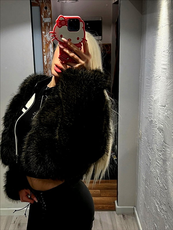 katrina.zaiceva instagram image archive image