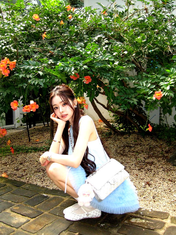 dear.zia instagram image archive image