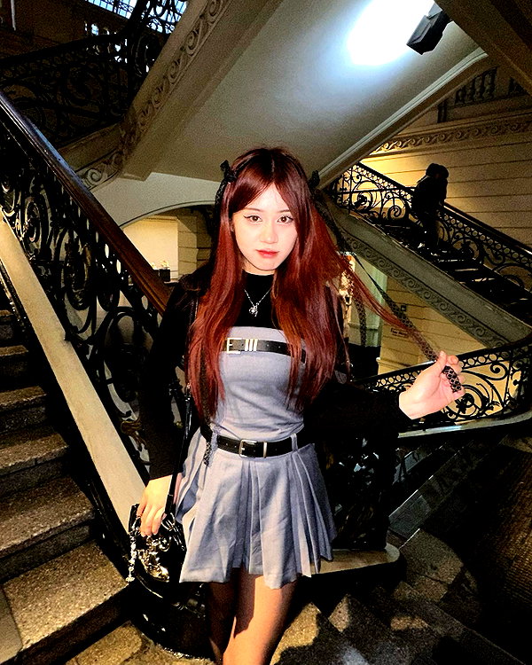 is2tian instagram image archive image