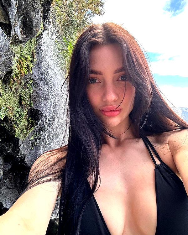 alexxndrraa instagram image archive image