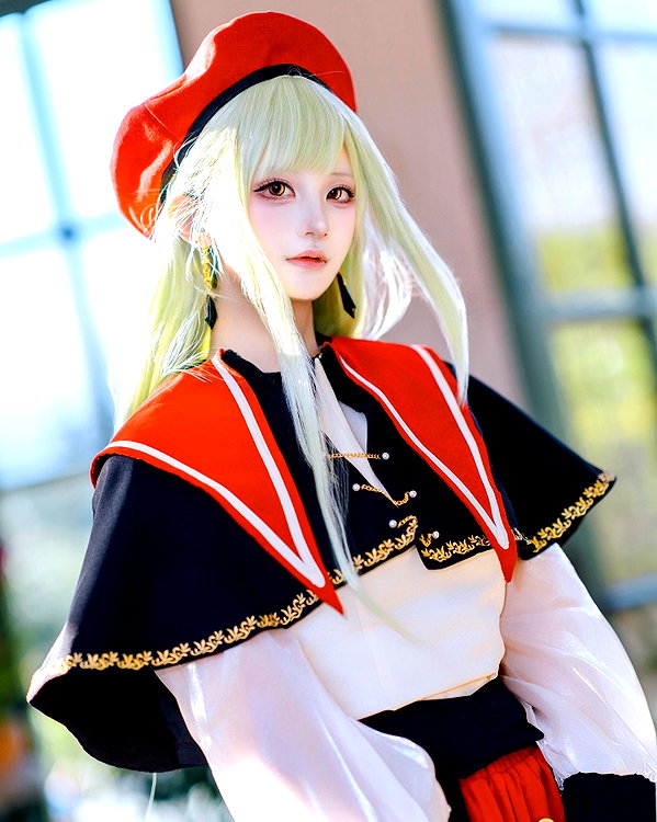 miee_cos instagram image archive image