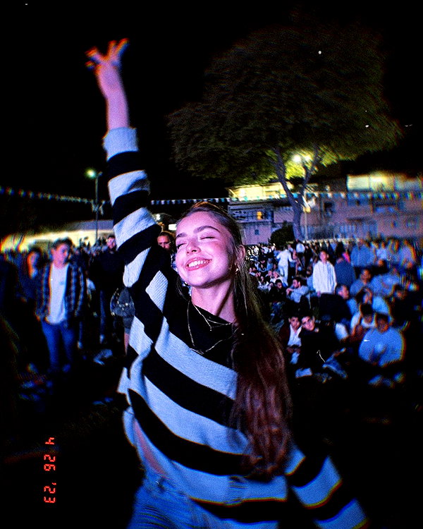 mishel_d_ instagram image archive image