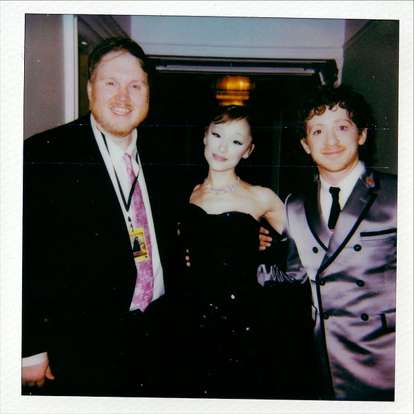 arianagrande instagram image archive image