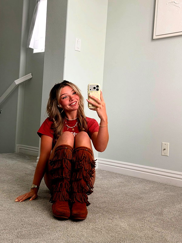 whoisbrisummers instagram image archive image