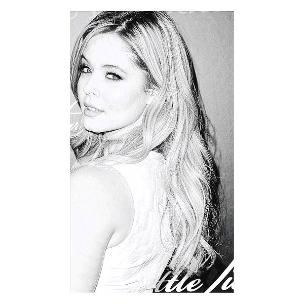 sashapieterse instagram image archive image