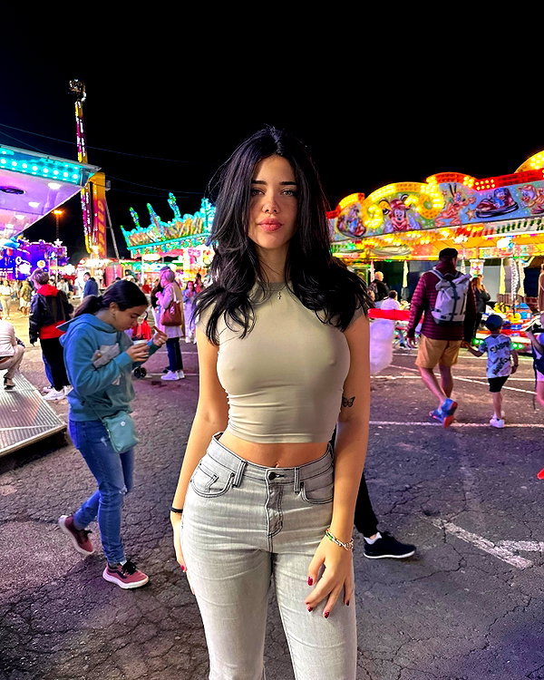 vanessa.rhd instagram image archive image