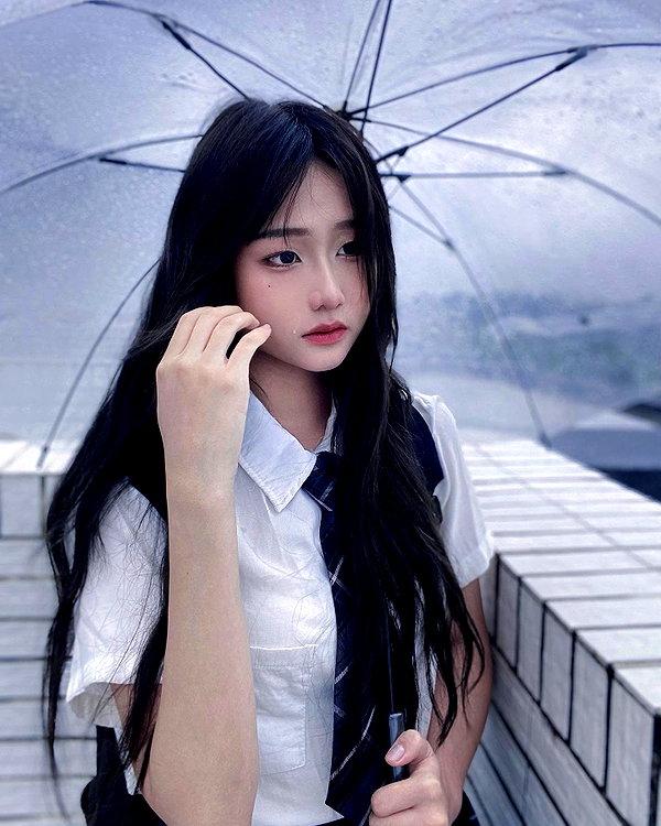 lai_931201 instagram image archive image