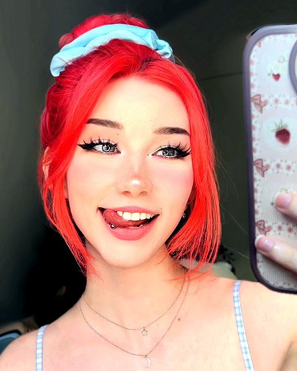 danielle.mercedie instagram image archive image
