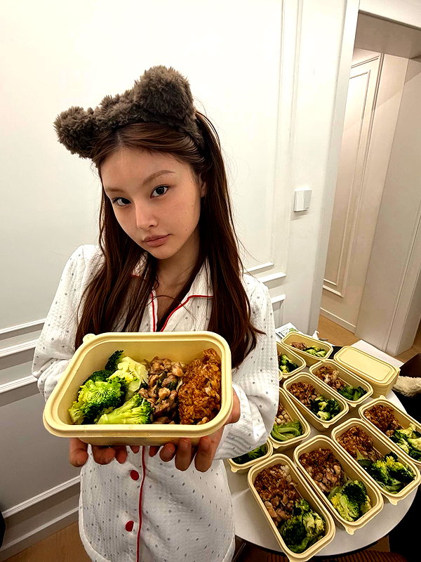 ll.lu1s instagram image archive image
