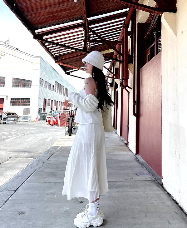 1uvgabi instagram image archive image
