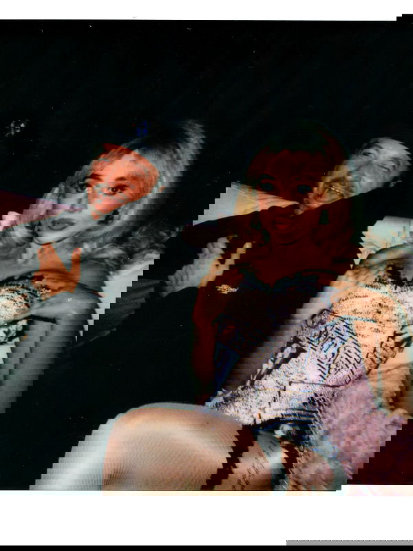 sabrinacarpenter sabrinacarpenter archive image