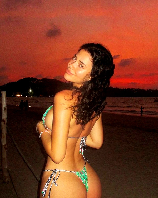vanessa.rhd instagram image archive image