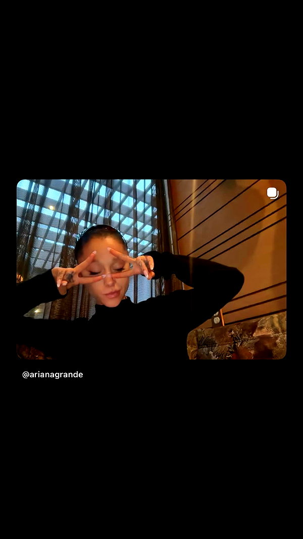 arianagrande instagram image archive image