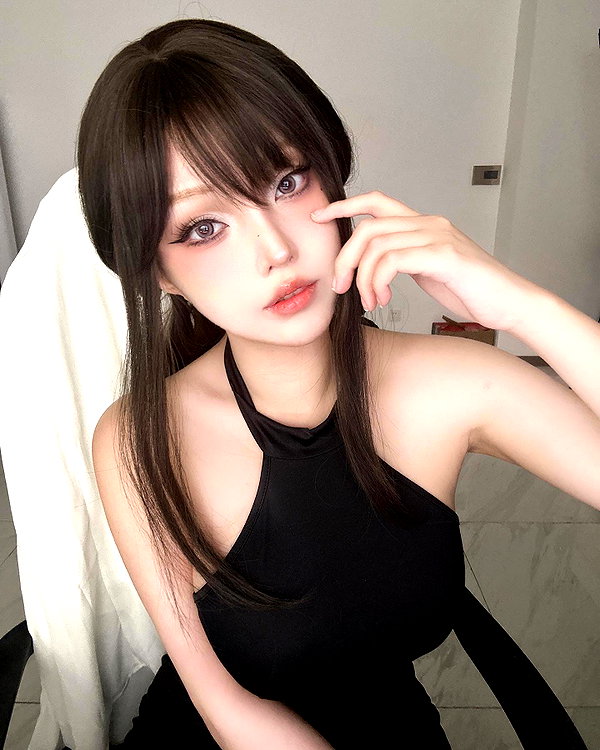Archived image from @takomayuyi on Instagram
