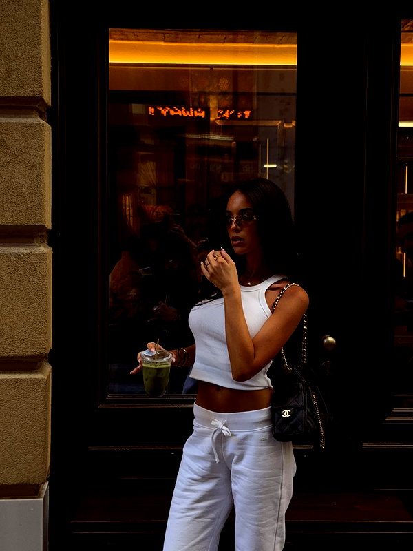 zoeliss instagram image archive image