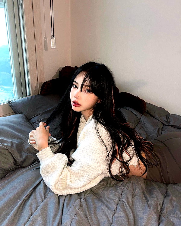 yuna_1_27 instagram image archive image