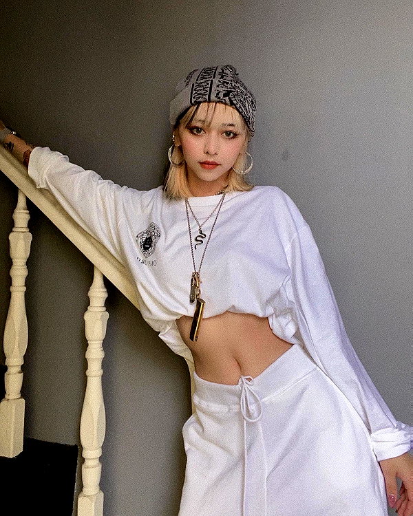 badthingalwaysg instagram image archive image