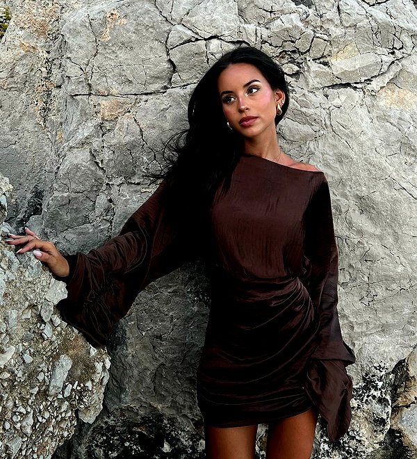 zoeliss instagram image archive image