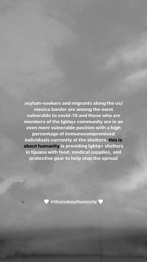 arianagrande instagram image archive image