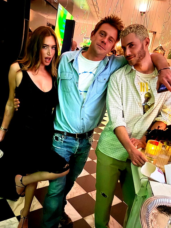 staskaranikolaou instagram image archive image