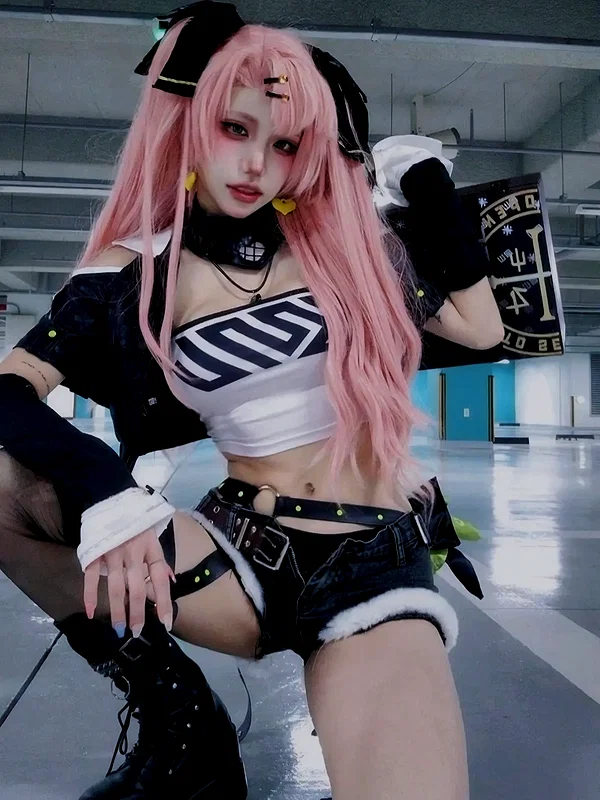 bora__look instagram image archive image