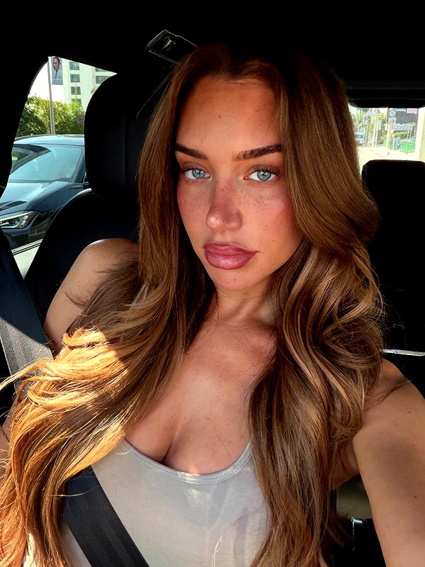 staskaranikolaou instagram image archive image