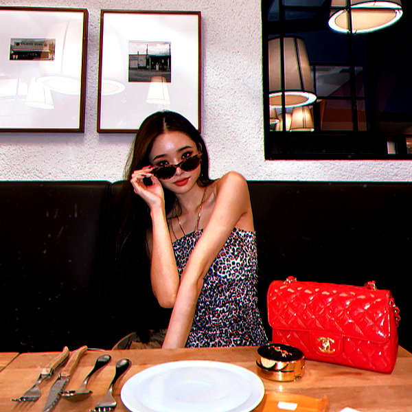 dear.zia instagram image archive image