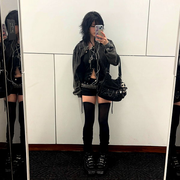 _nunch1 instagram image archive image