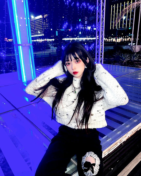 nixqq.425_ instagram image archive image