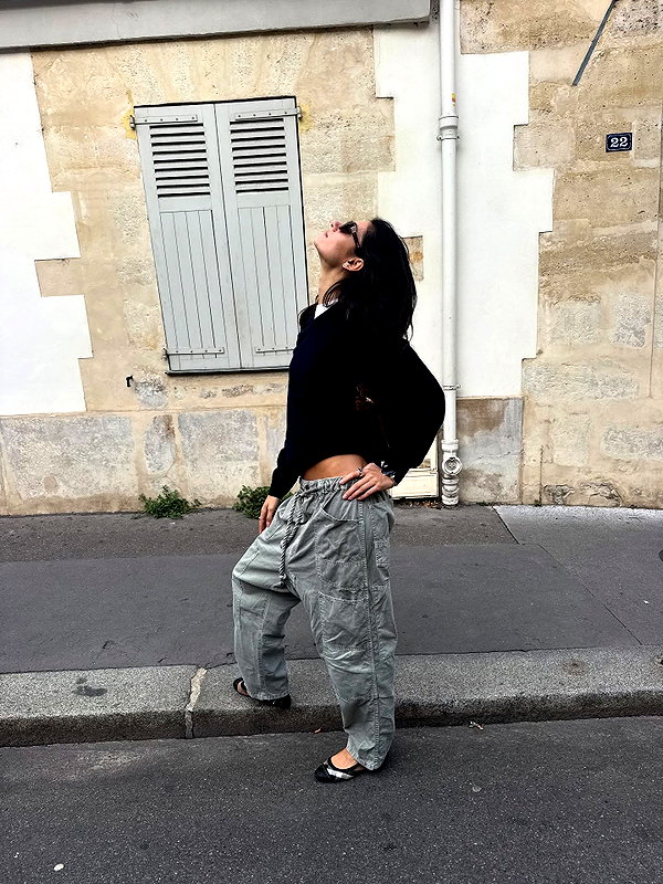 reneeebeller instagram image archive image