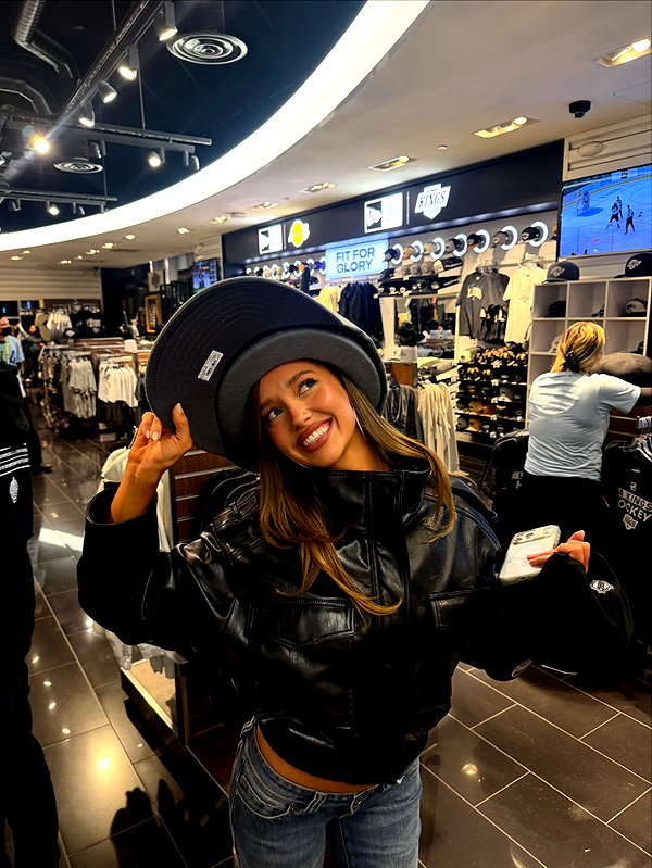 oliviaphillipps instagram image archive image